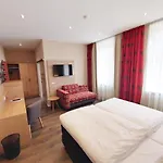 Akzent Berg's Alte Bauernschaenke- Wellness Und Wein Ξενοδοχείο 4*