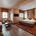 酒店 Akzent Berg's Alte Bauernschaenke- Wellness Und Wein