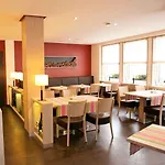 Akzent Berg's Alte Bauernschaenke- Wellness Und Wein 酒店 吕德斯海姆