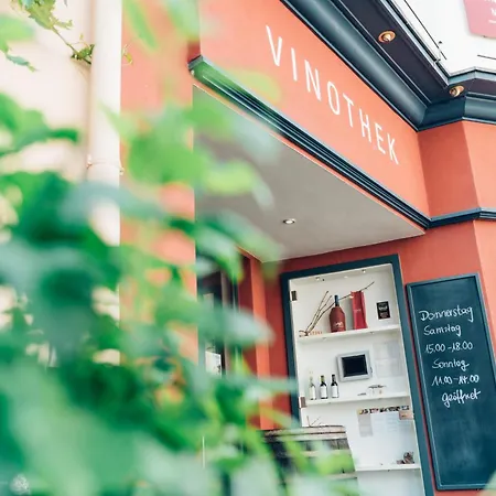 호텔 Akzent Berg's Alte Bauernschaenke- Wellness Und Wein