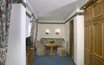 Hotel Akzent Berg's Alte Bauernschaenke- Wellness Und Wein Ruedesheim am Rhein