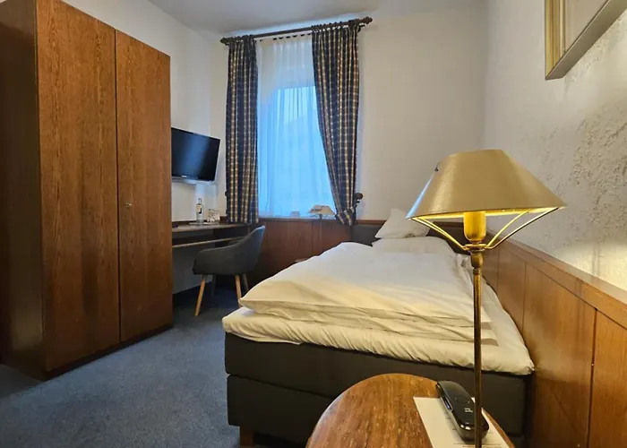 Akzent Berg's Alte Bauernschaenke- Wellness Und Wein Hotel