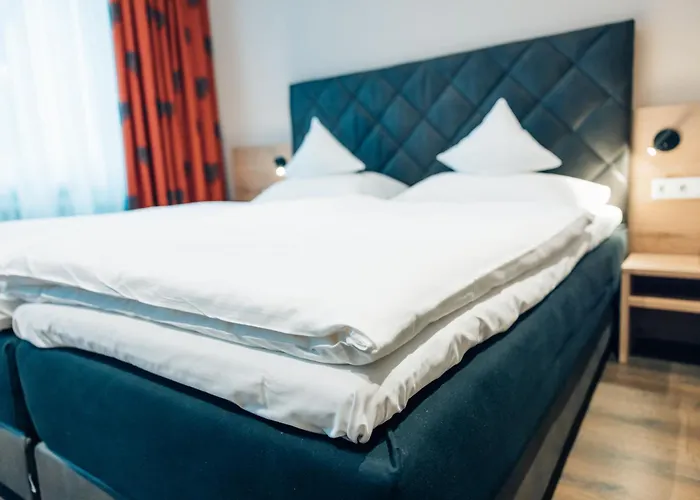 Hotel Akzent Berg's Alte Bauernschaenke- Wellness Und Wein