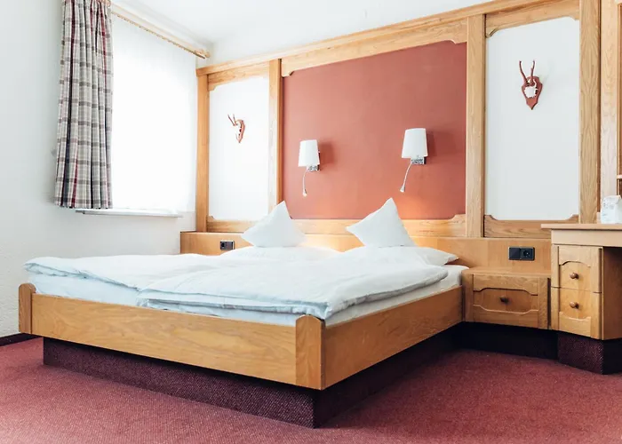 Akzent Berg's Alte Bauernschaenke- Wellness Und Wein Hotel 4*