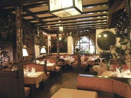 Akzent Berg's Alte Bauernschaenke- Wellness Und Wein